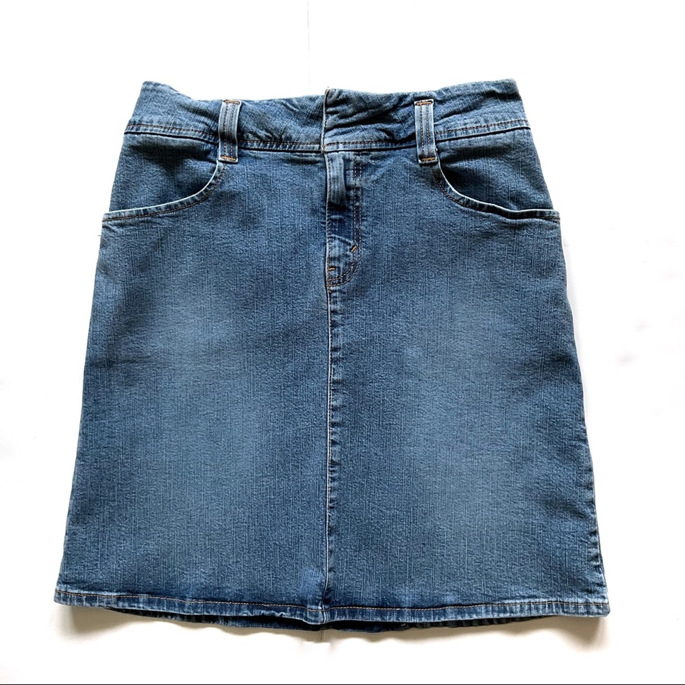 Levi's Mid Length Denim Skirt Sz 8